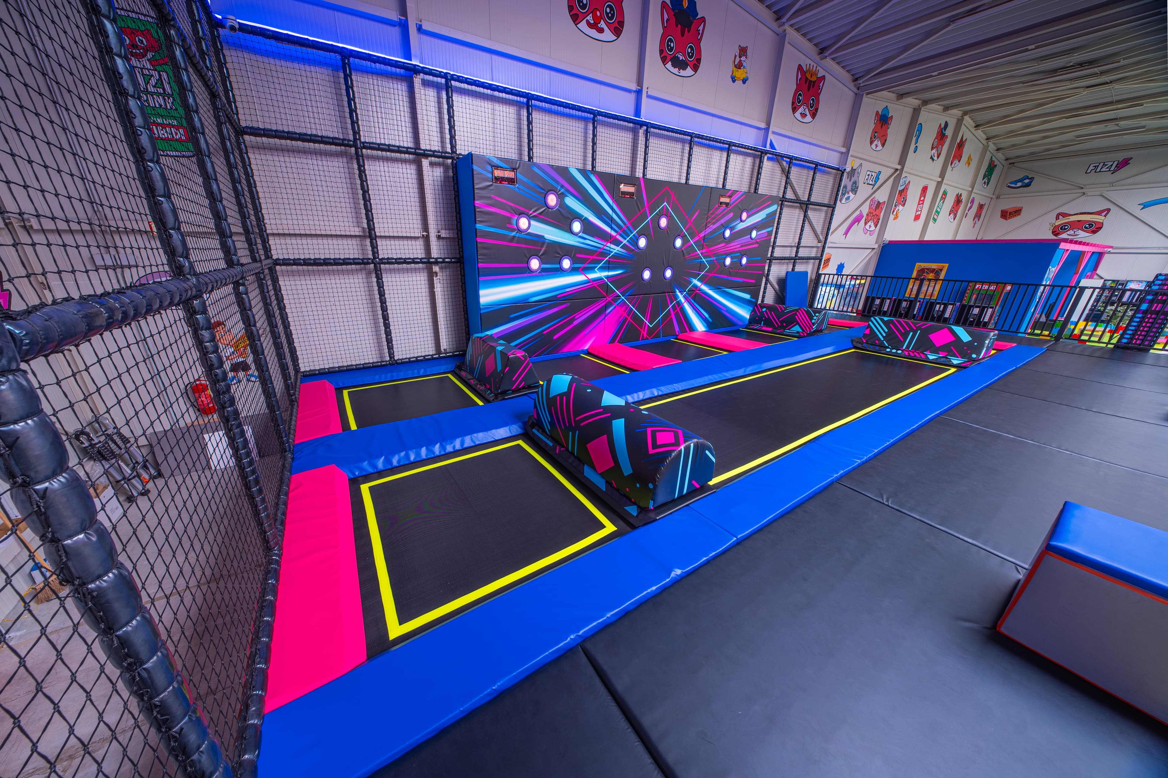 trampoliny